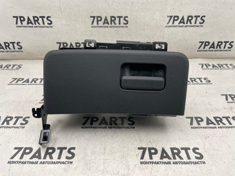 Подстаканник HONDA EDIX BE1 D17A 2006 (б/у)