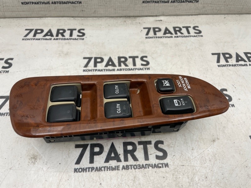 Блок упр. стеклоподьемниками TOYOTA SIENTA NCP81 1NZFE 2009 передний правый (б/у)