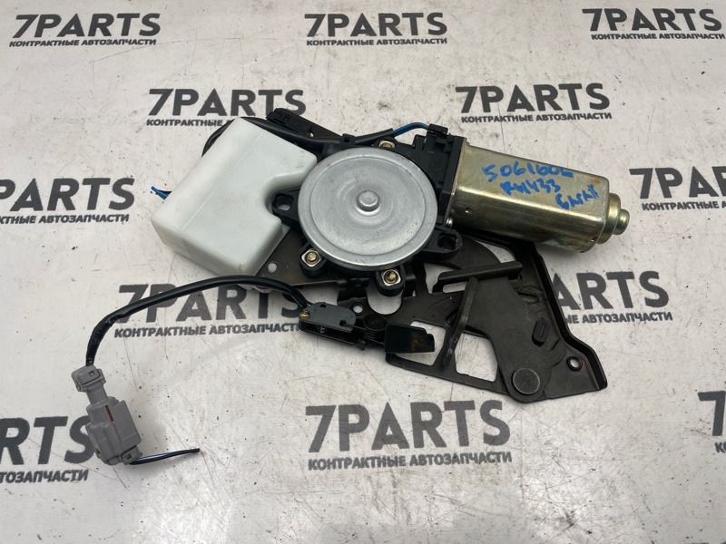 Замок багажника NISSAN CIMA FHY33 VQ30DET 1999 (б/у)