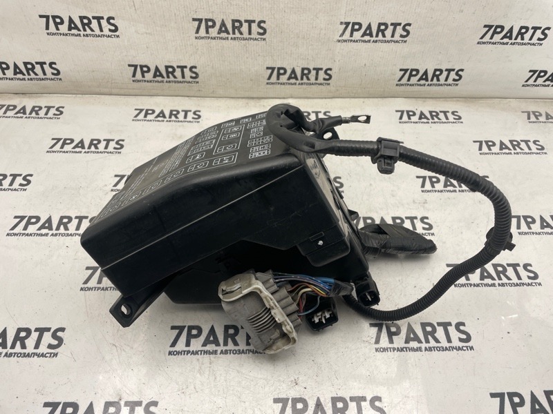 Блок предохранителей MITSUBISHI RVR N71W 4G93 2000 (б/у)