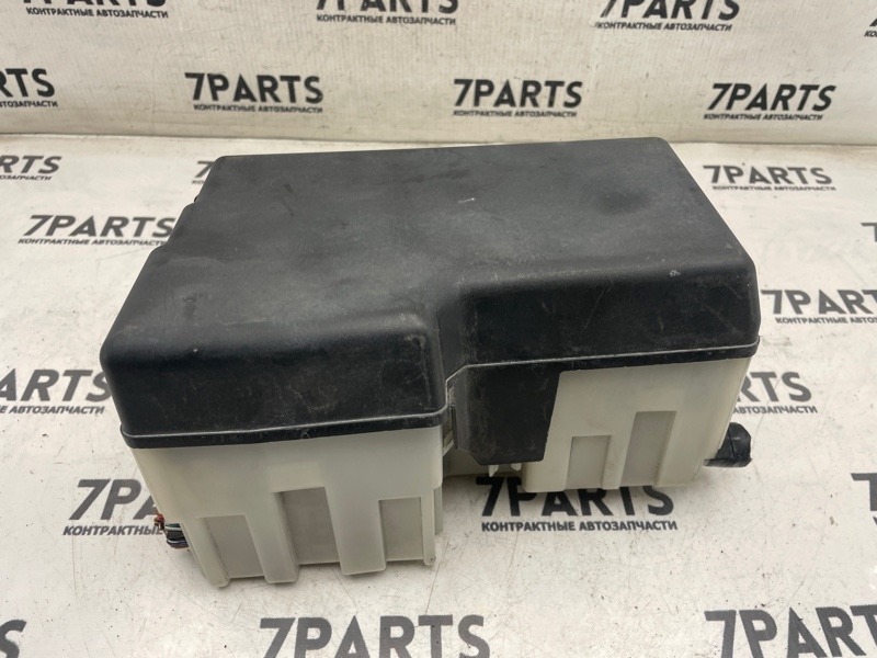 Блок предохранителей MAZDA PREMACY CREW LFVD 2009 (б/у)