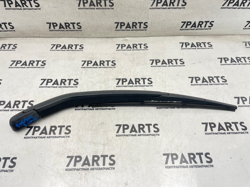 Дворник задней двери TOYOTA ISIS ZNM10 1ZZFE 2008 (б/у)