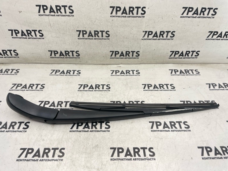 Дворник задней двери TOYOTA VOXY ZRR80 3ZRFAE 2014 (б/у)