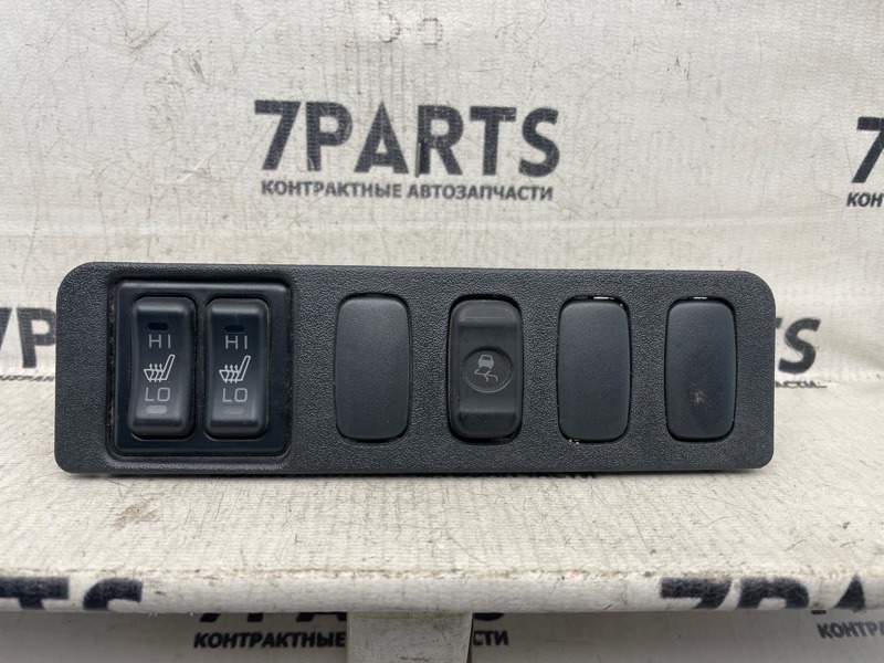 Кнопка MITSUBISHI PAJERO V65W 6G74 2003 (б/у)