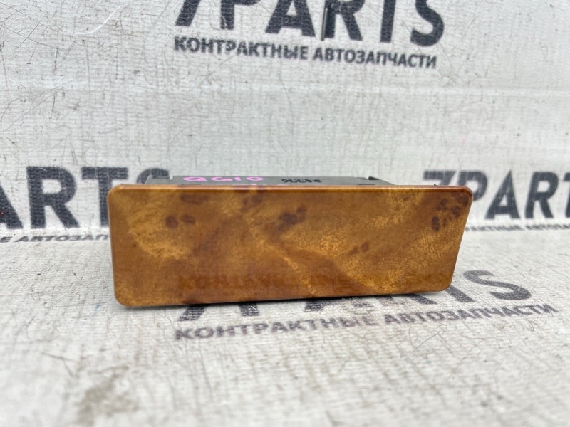 Бардачок NISSAN BLUEBIRD SYLPHY QG10 (б/у)