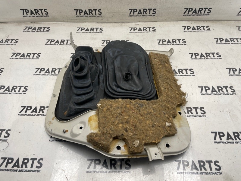 Консоль кпп NISSAN SAFARI WTY61 ZD30DDTI 2002 (б/у)