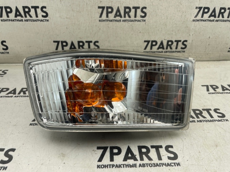 Повторитель бамперный MITSUBISHI RVR N71W 4G93 2000 передний правый (б/у)