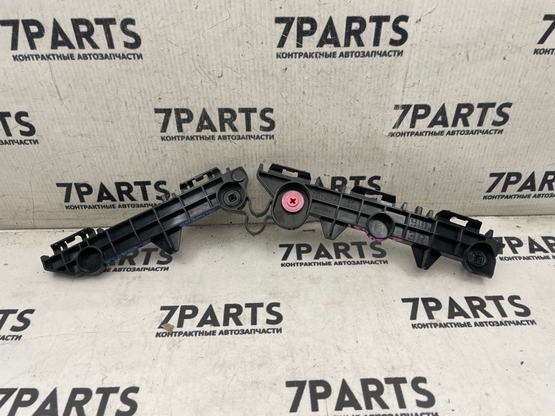 Крепление бампера TOYOTA RAV4 MXAA54 M20AFKS 2020 заднее правое (б/у)