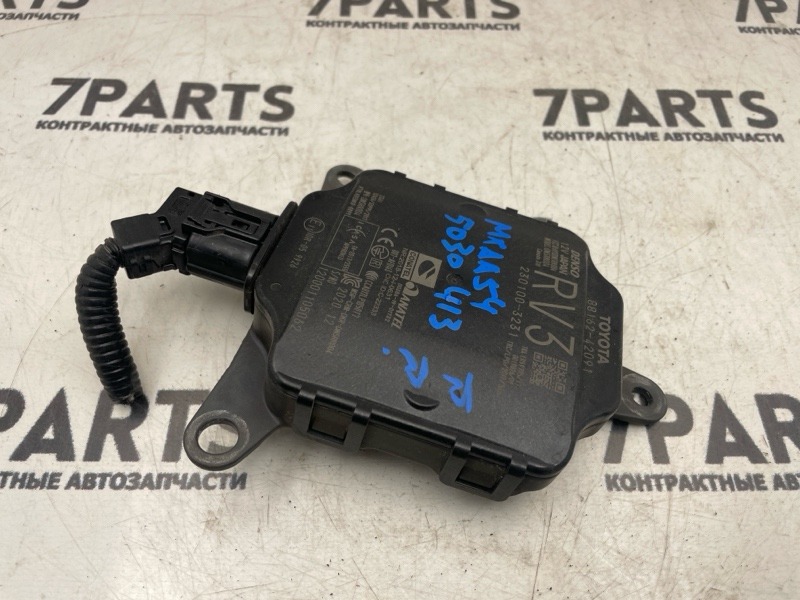 Датчик слепой зоны TOYOTA RAV4 MXAA54 M20AFKS 2020 задний правый (б/у)