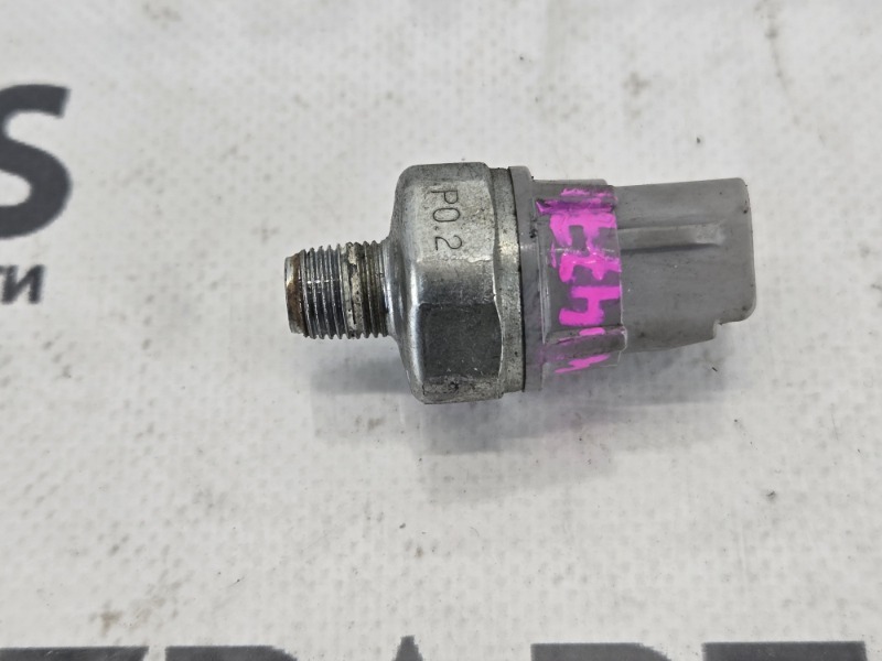 Датчик давления масла TOYOTA YARIS KSP210 1KRFE 2021 (б/у)