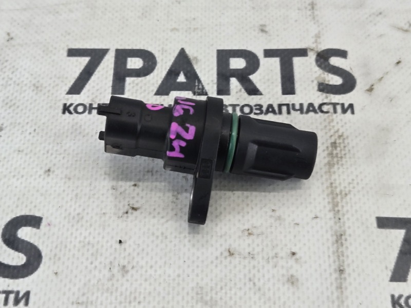 Датчик положения распредвала TOYOTA YARIS KSP210 1KRFE 2021 (б/у)