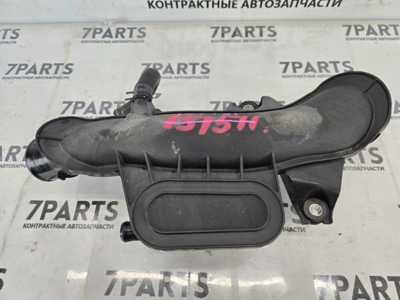 Патрубок воздушн.фильтра TOYOTA YARIS KSP210 1KRFE 2021 (б/у)