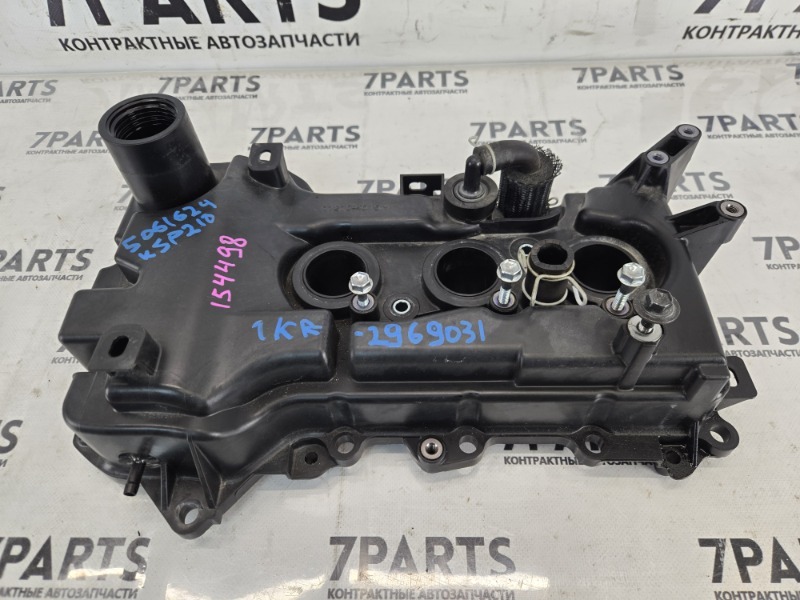 Клапанная крышка TOYOTA YARIS KSP210 1KRFE 2021 (б/у)