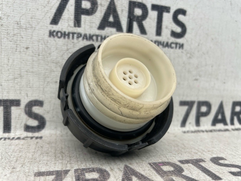 Крышка топливного бака GALANT FORTIS 2011 CY3A 4B10