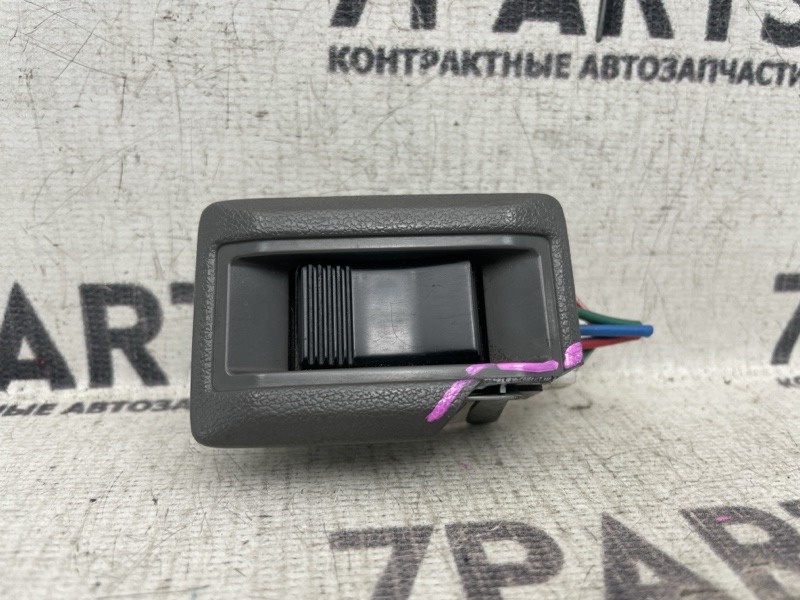 Блок упр. стеклоподьемниками передний левый TOYOTA TOWN ACE 2004 KM70 7KE контрактная