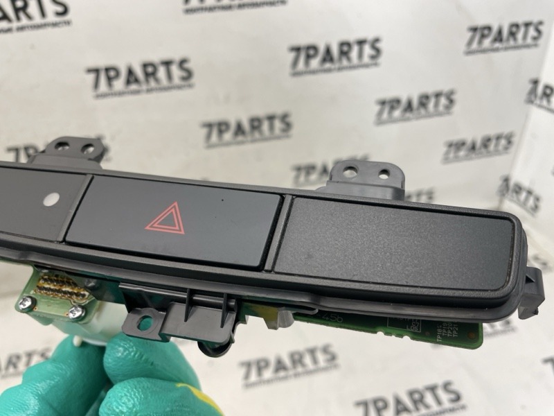 Кнопка MITSUBISHI GALANT FORTIS CY3A 4B10