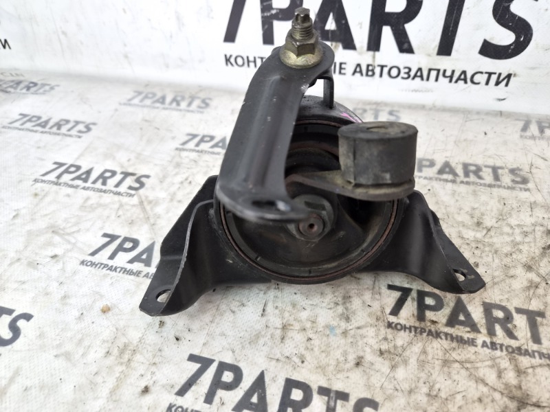 Подушка двигателя передняя правая MPV 1999 LWEW FSDE