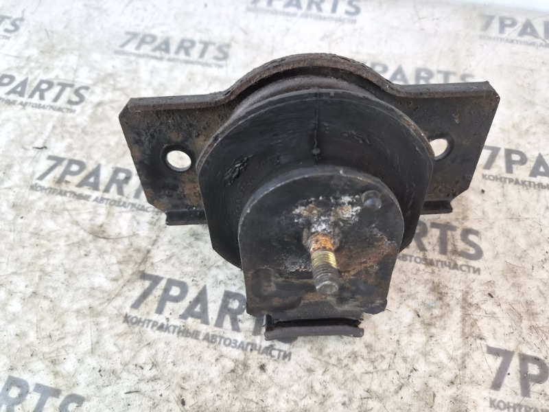 Подушка двигателя передняя правая NISSAN ELGRAND ALWE50 VG33E