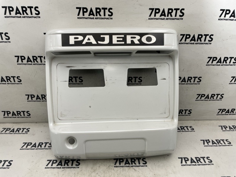 Накладка 5-й двери MITSUBISHI PAJERO 2002 V73W 6G72 MR642569 контрактная
