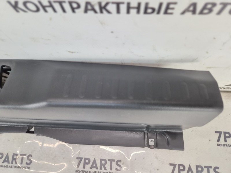 Накладка замка багажника CIVIC 2002 EU1 D15B