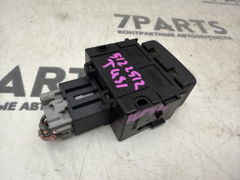 Кнопка NISSAN PRESAGE TU31 QR25DE