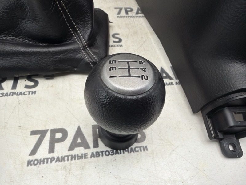 Консоль кпп SWIFT 2013 ZC72S K12B Консоль кпп SWIFT 2013 ZC72S K12B