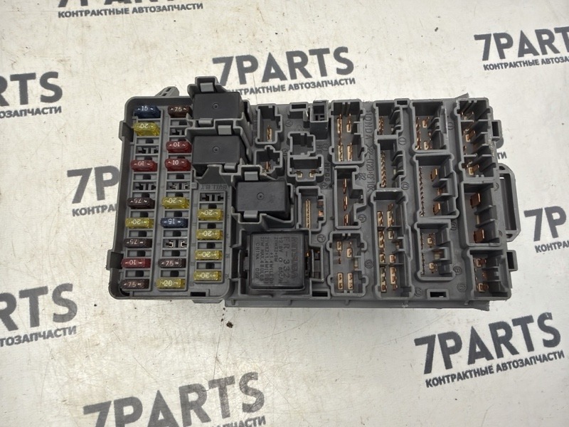 Блок предохранителей HONDA CIVIC EU1 D15B