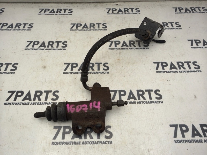 Рабочий цилиндр сцепления NISSAN SAFARI 2002 WTY61 ZD30DDTI 30620WJ103 контрактная