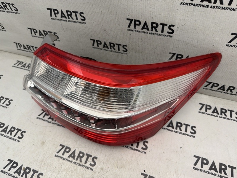 Стоп задний правый PREMIO 2015 ZRT260 2ZRFAE