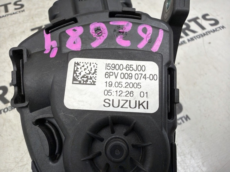 Педаль подачи топлива SUZUKI ESCUDO TD94W H27A