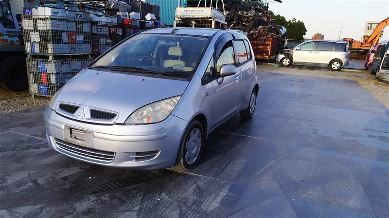 Автомобиль MITSUBISHI COLT Z25A 4G19 2003 года в разбор