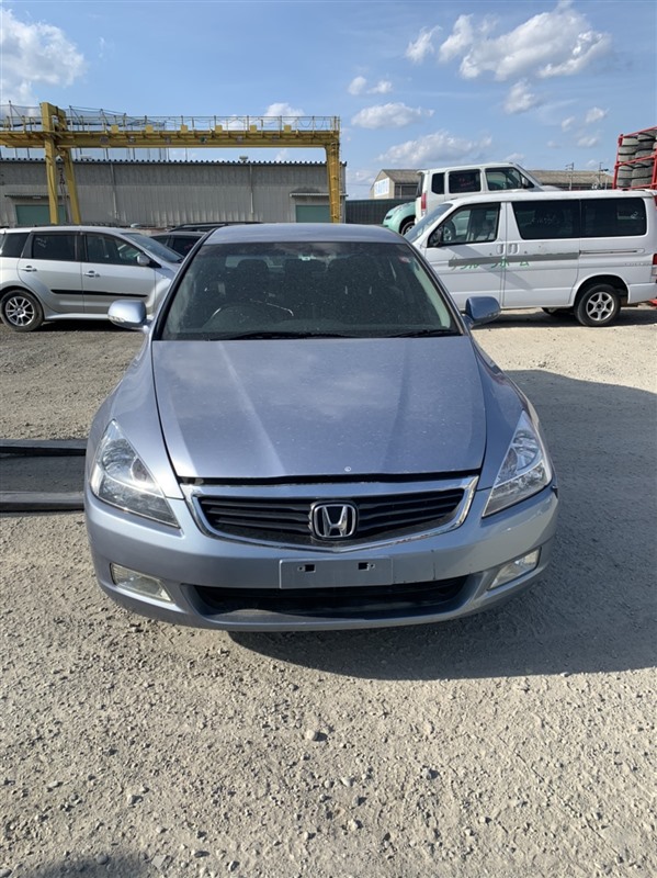 Автомобиль HONDA INSPIRE UC1 J30A 2004 года в разбор