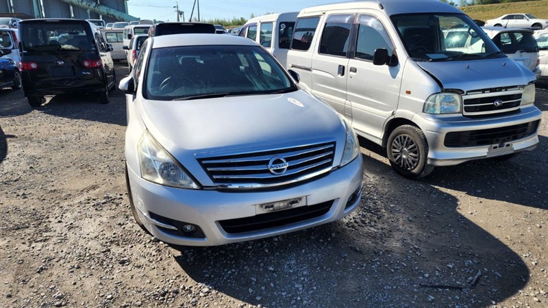 Автомобиль NISSAN TEANA J32 VQ25DE 2009 года в разбор