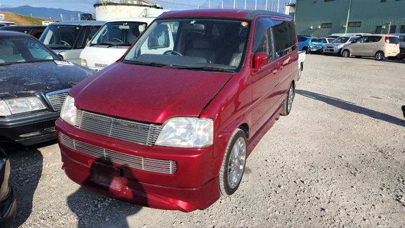 Автомобиль HONDA STEPWGN RF1 B20B в разбор