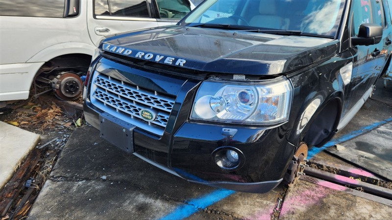 Автомобиль LAND ROVER FREELANDER L359 3.2L DOHC MPI PETROL I6 2010 года в разбор