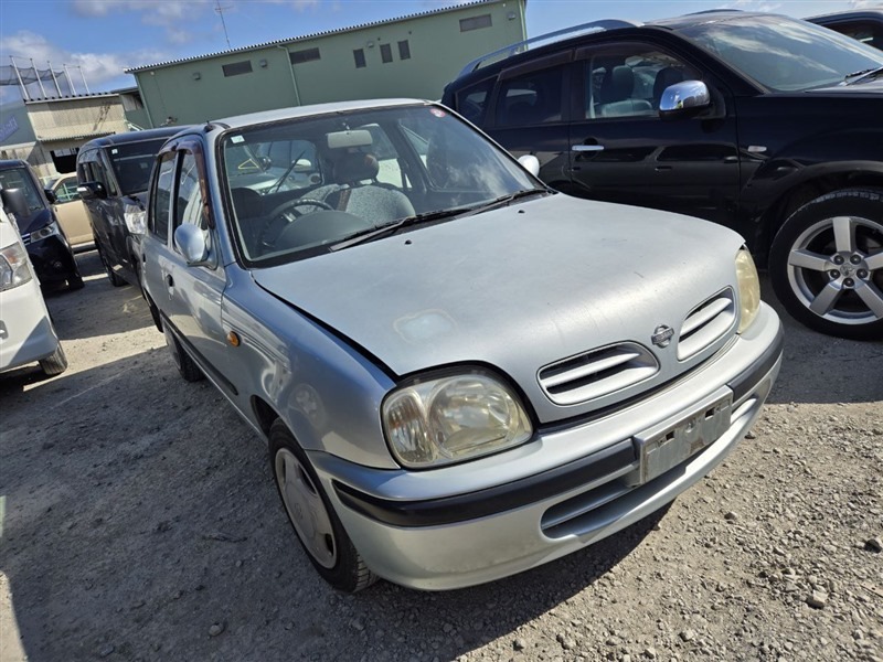 Автомобиль NISSAN MARCH K11 CG10DE 1998 года в разбор