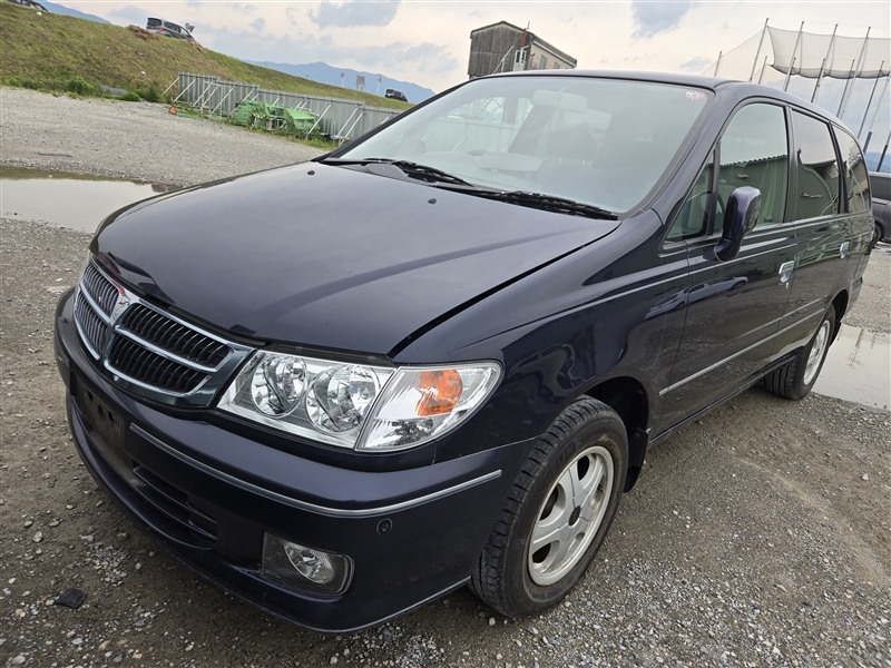 Автомобиль NISSAN PRESAGE U30 KA24DE 1998 года в разбор