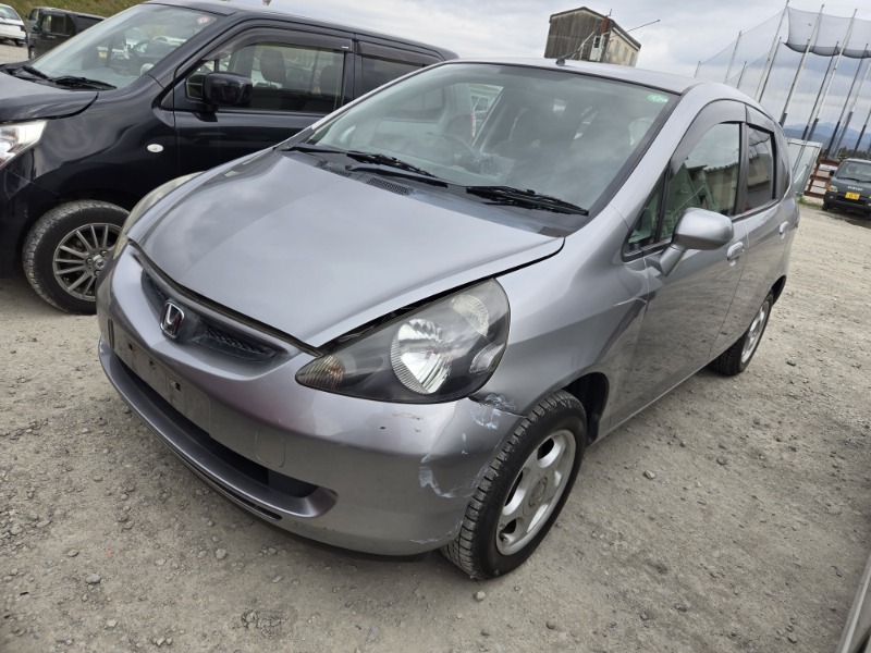 Автомобиль HONDA FIT GD2 L13A в разбор
