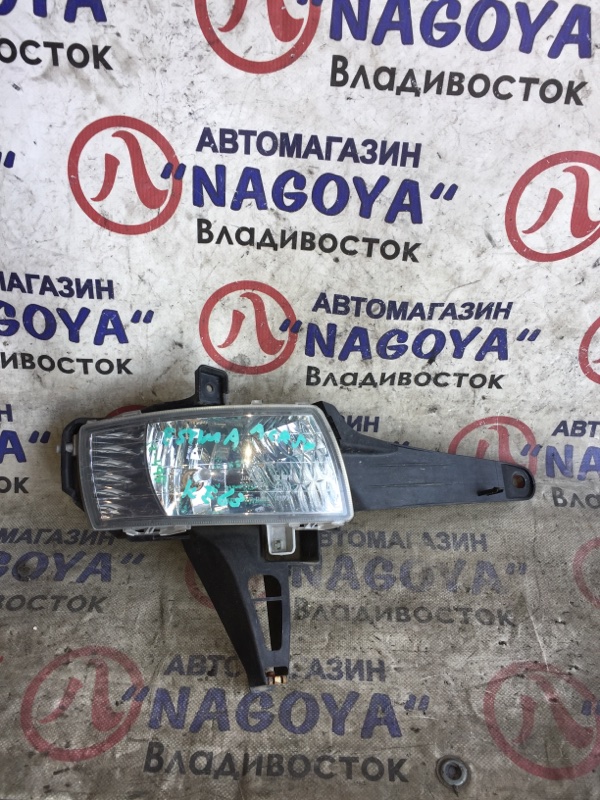 Туманка Toyota Estima ACR50 передняя правая 12495