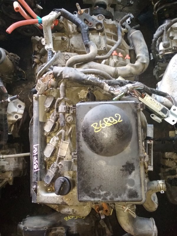 Двигатель Toyota Prius NHW11 1NZ-FXE 1854187