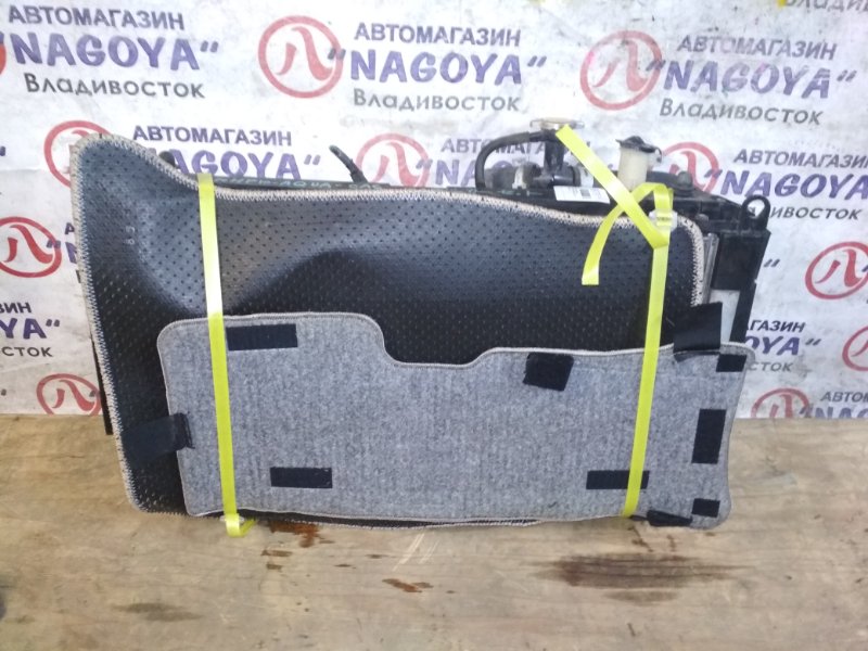 Радиатор основной Toyota Aqua NHP10 1NZ-FXE