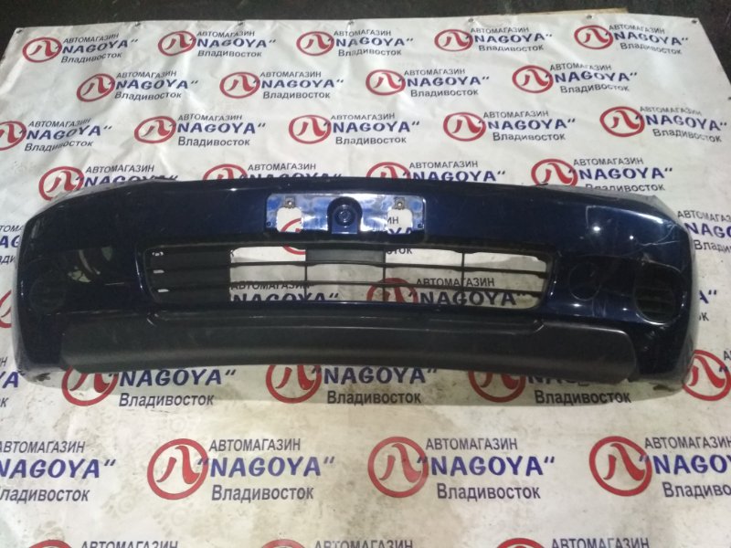 Бампер Toyota Ist NCP65 передний COLOR 8P4
