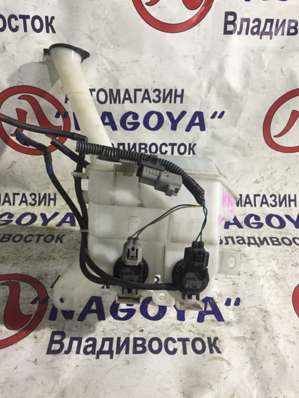 Бачок стеклоомывателя Toyota Succeed NCP160