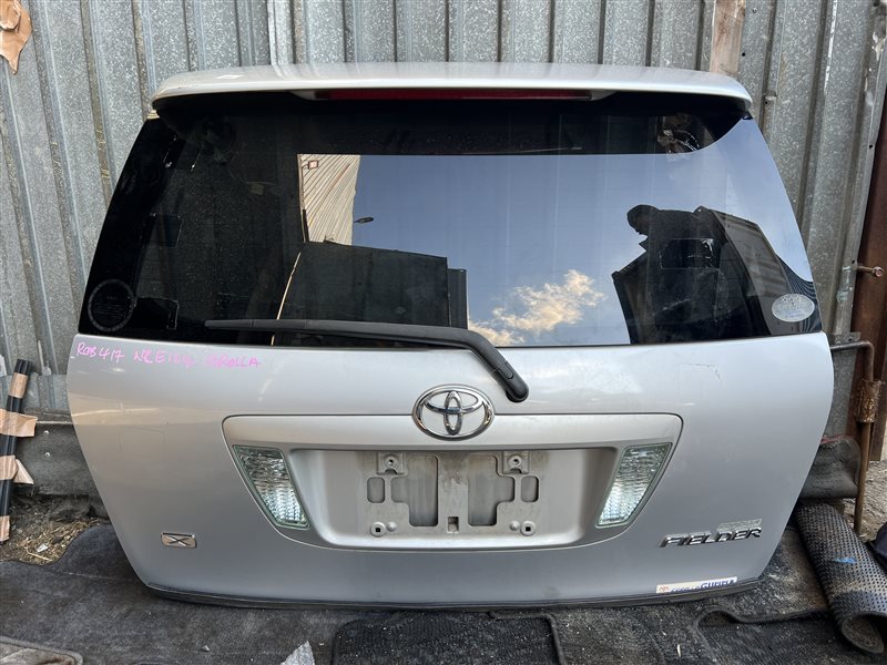 Дверь 5-я Toyota Corolla Fielder NZE124 задняя 3 MODEL