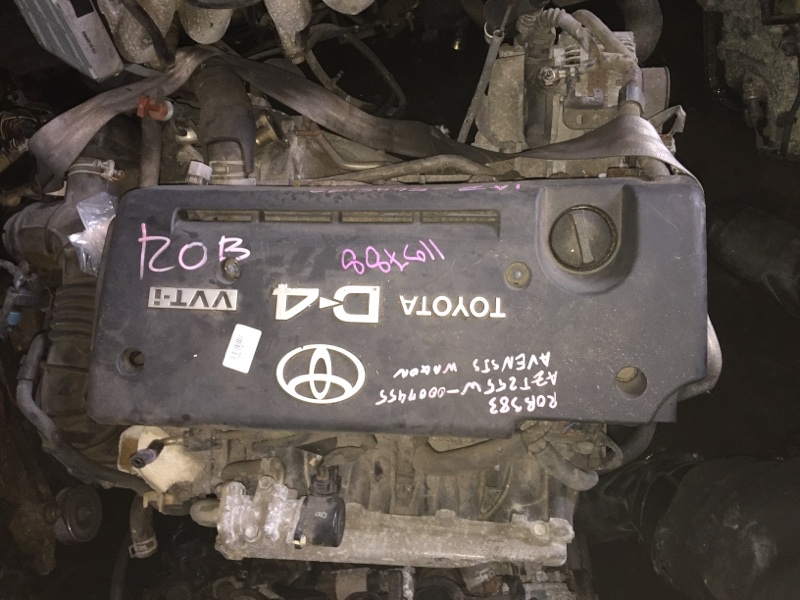 Двигатель Toyota Avensis AZT255 1AZ-FSE 5645192