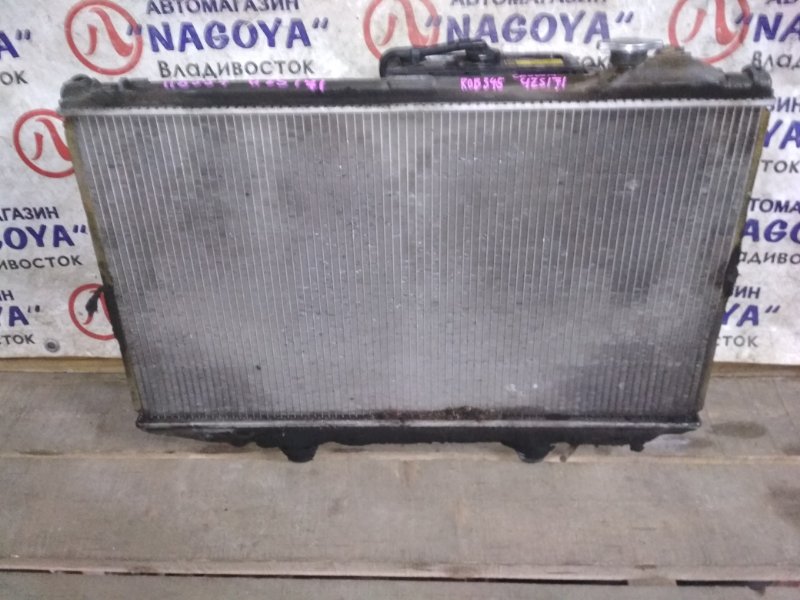 Радиатор основной Toyota Crown Majesta UZS171 1UZ-FE