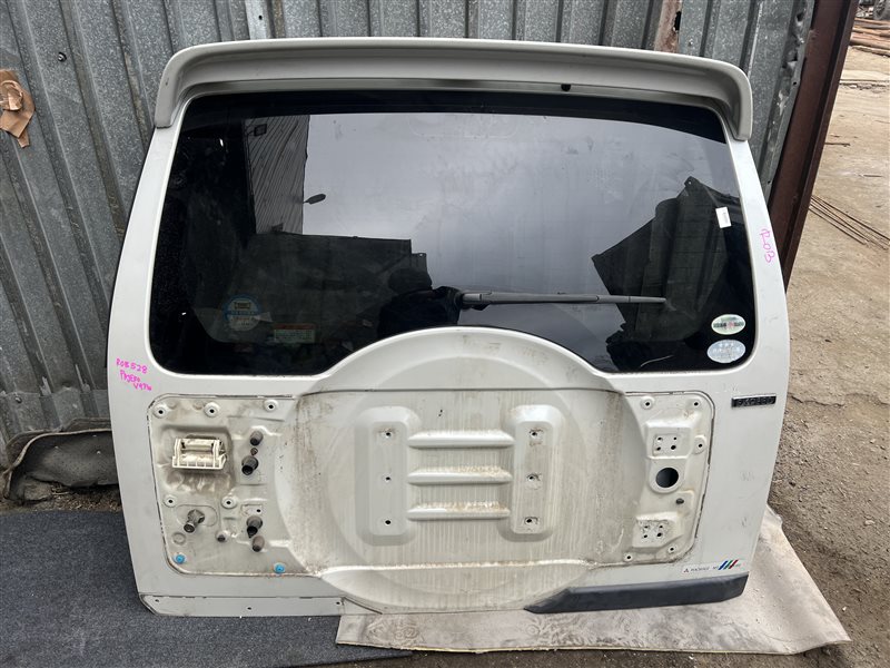 Дверь 5-я Mitsubishi Pajero V83W задняя COLOR W23