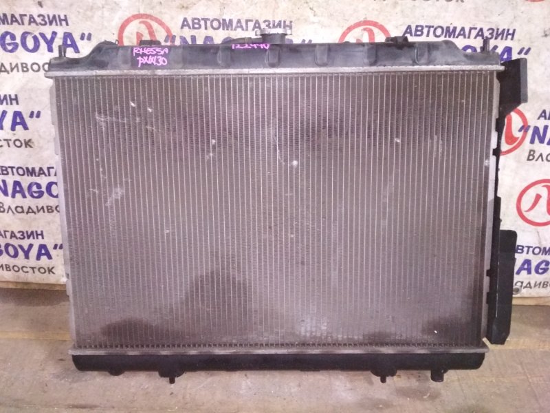 Радиатор основной Nissan Rnessa PNN30 KA24DE