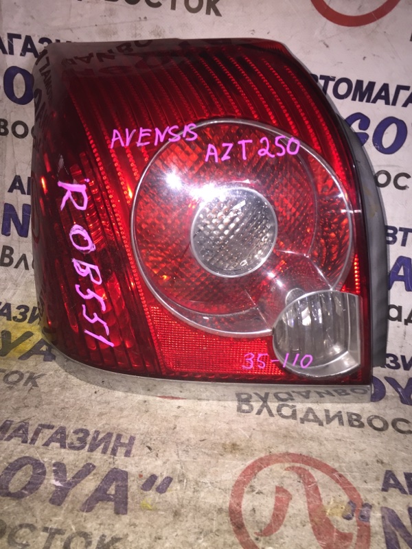 Стоп-сигнал Toyota Avensis AZT250 задний левый 35110