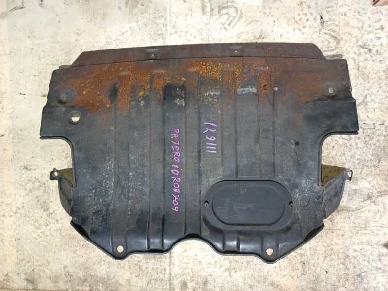 Защита двигателя MITSUBISHI PAJERO IO H66W 4G93 (б/у)